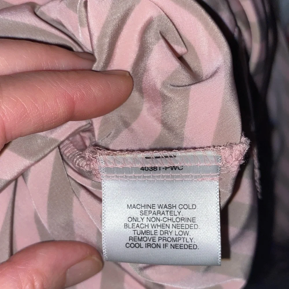Apostrophe pink taupe